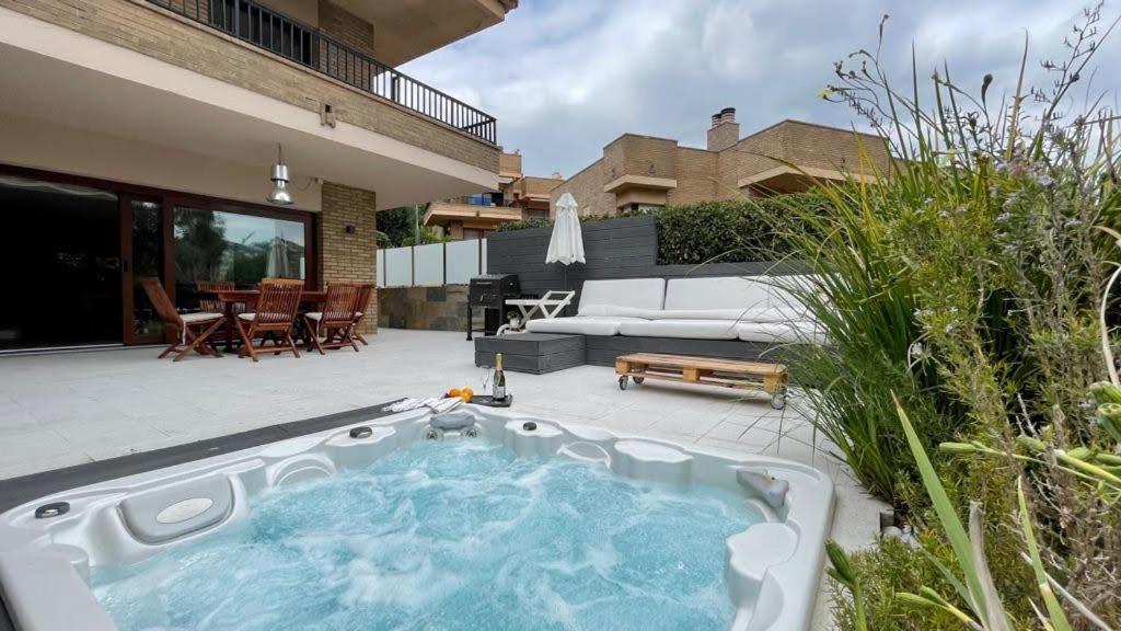 Vila Residencial Bella Donna Lux House, Jacuzzi Y Piscina Privada Lloret de Mar Exteriér fotografie